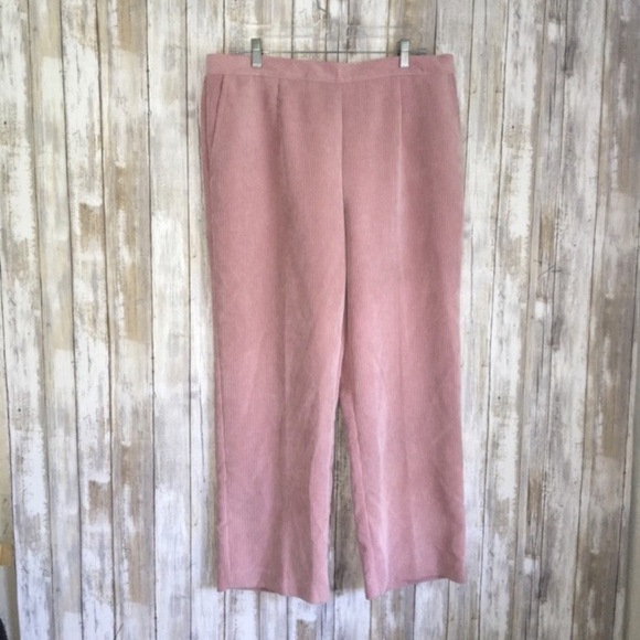 Alfred Dunner Pants - NWT Alfred Dunner Pink Straight Leg Pants